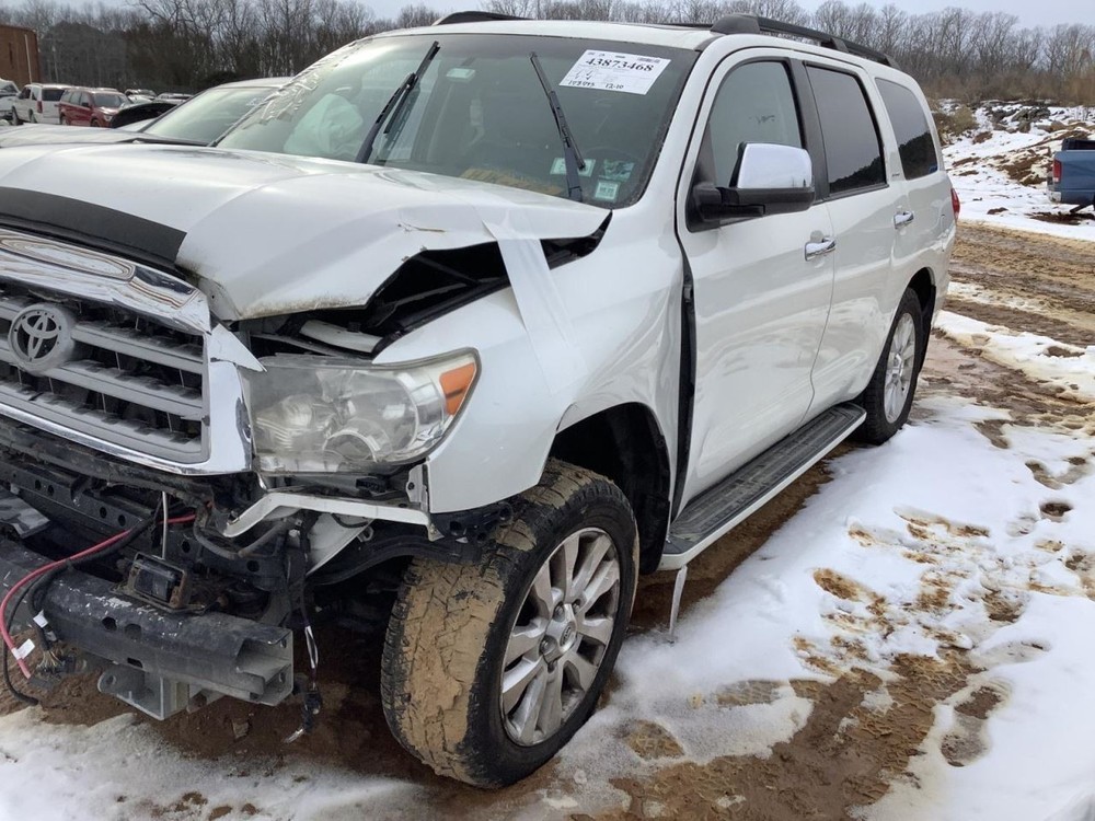 SEQUOIA 2013 Glove Box 4947649