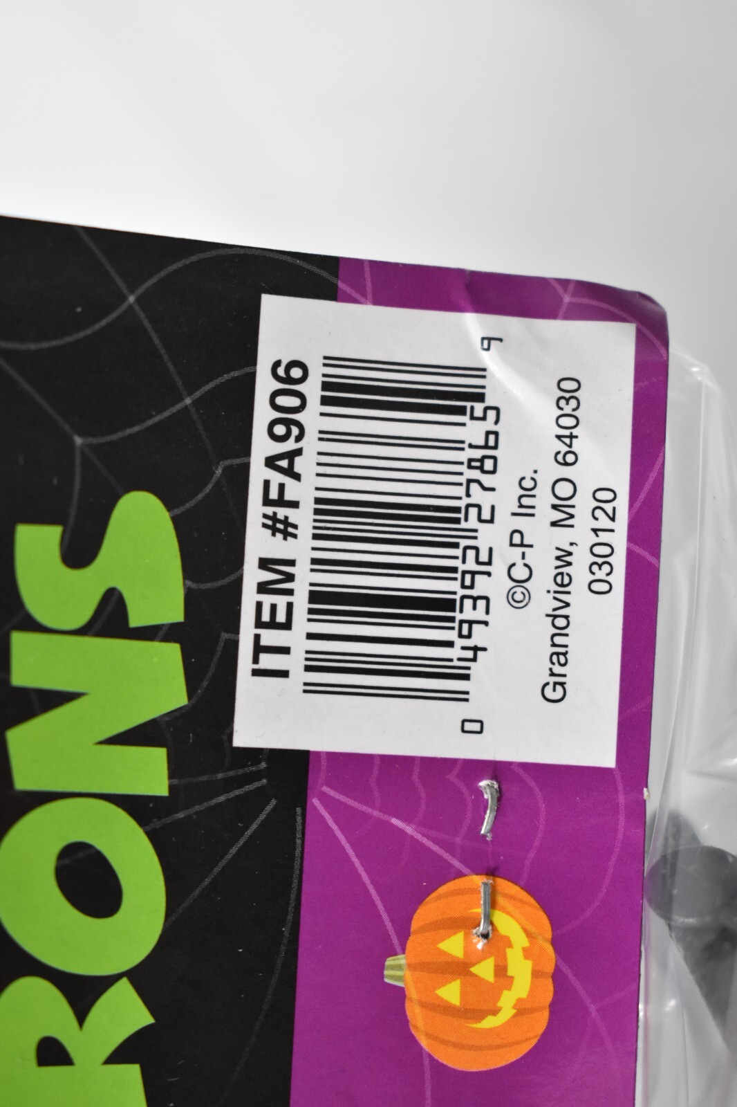 Kid Fun Mini Witch Cauldron Kettles 12 Pack Black Halloween Decoration FA906