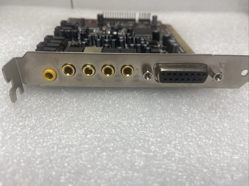 Creative Labs - Sound Blaster Live 5.1 - Model # CT4760