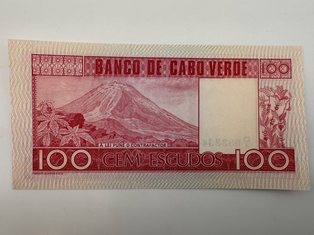 1977 Cape Verde 100 Escudos P54a UNC Banknote SPC722