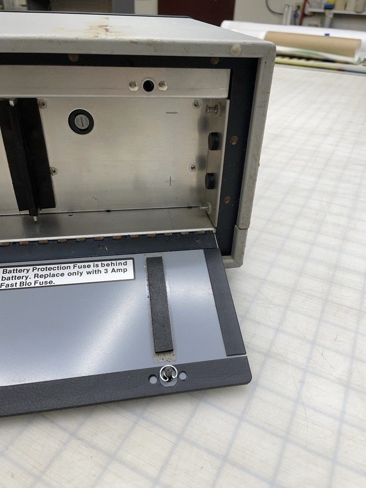 Sencore TV-RF Signal Analyzer Model FS74 A Not Tested