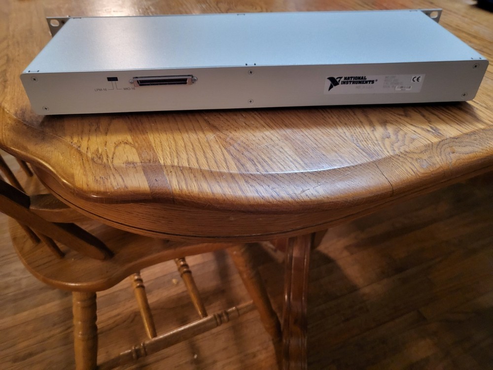 National Instruments BNC-2090 Rack Mounted Terminal