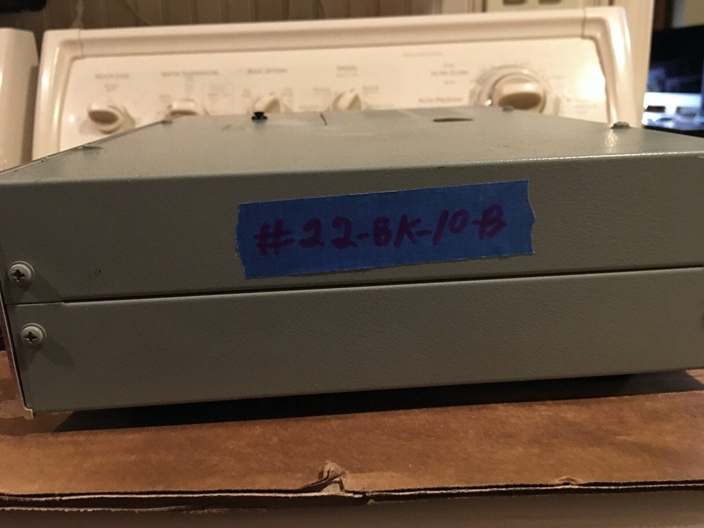 WILSON MICROWAVE SYSTEMS SATELLITE RECEIVER YM 1000