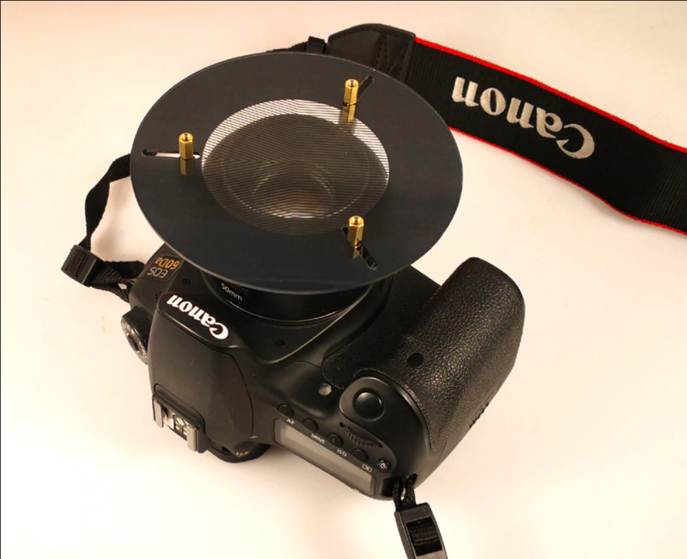 Adjustable Bahtinov Mask for Various DSLR Lenses