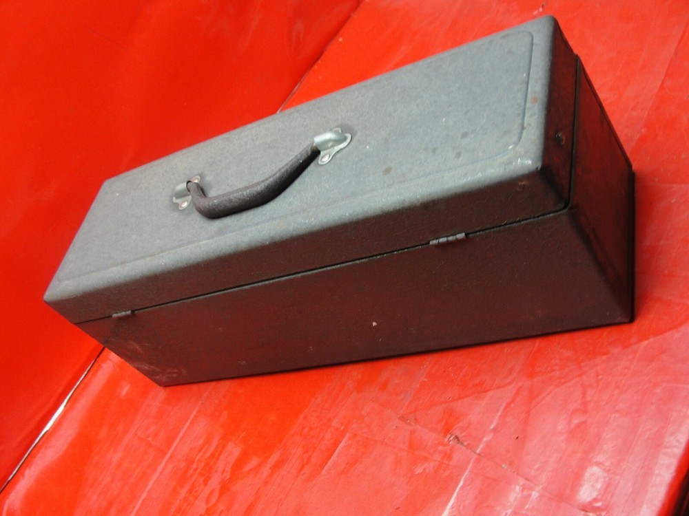 Vintage Vacuum Tubes Diode and Tool Box