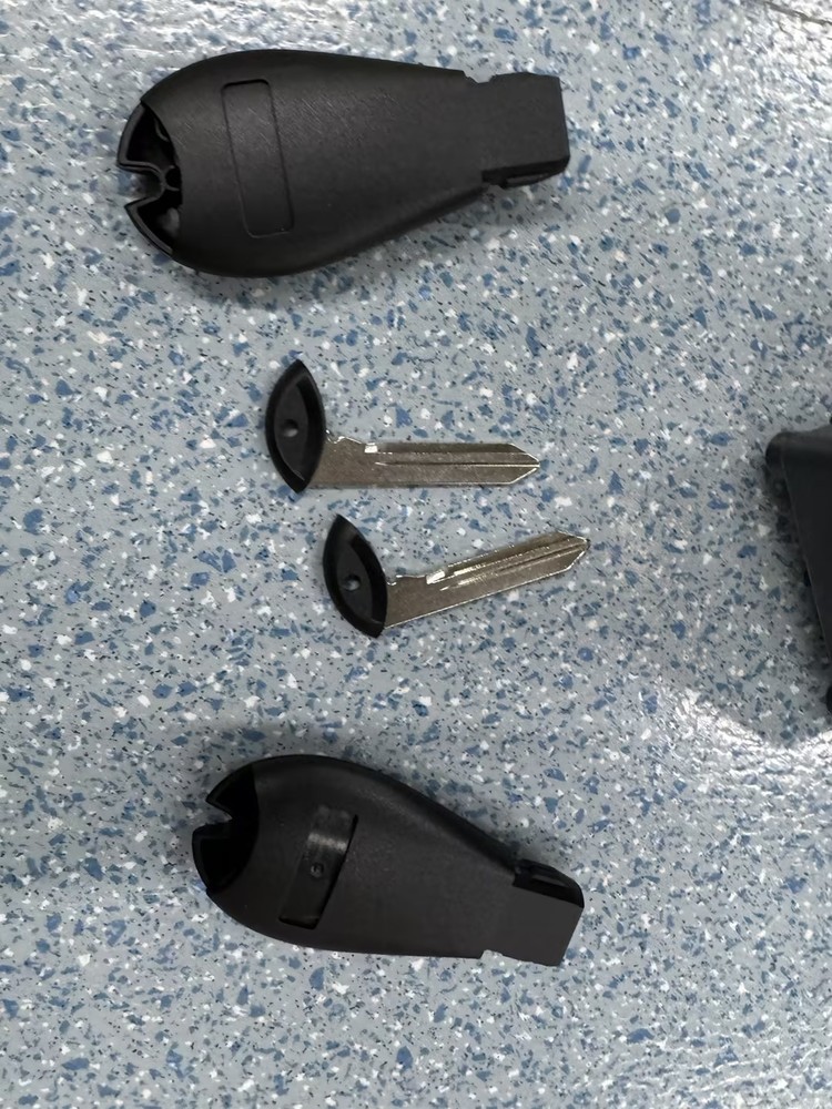 Ignition Node WIN Module for Dodge Ram 1500 2009-2015 Programmed w/ Keys