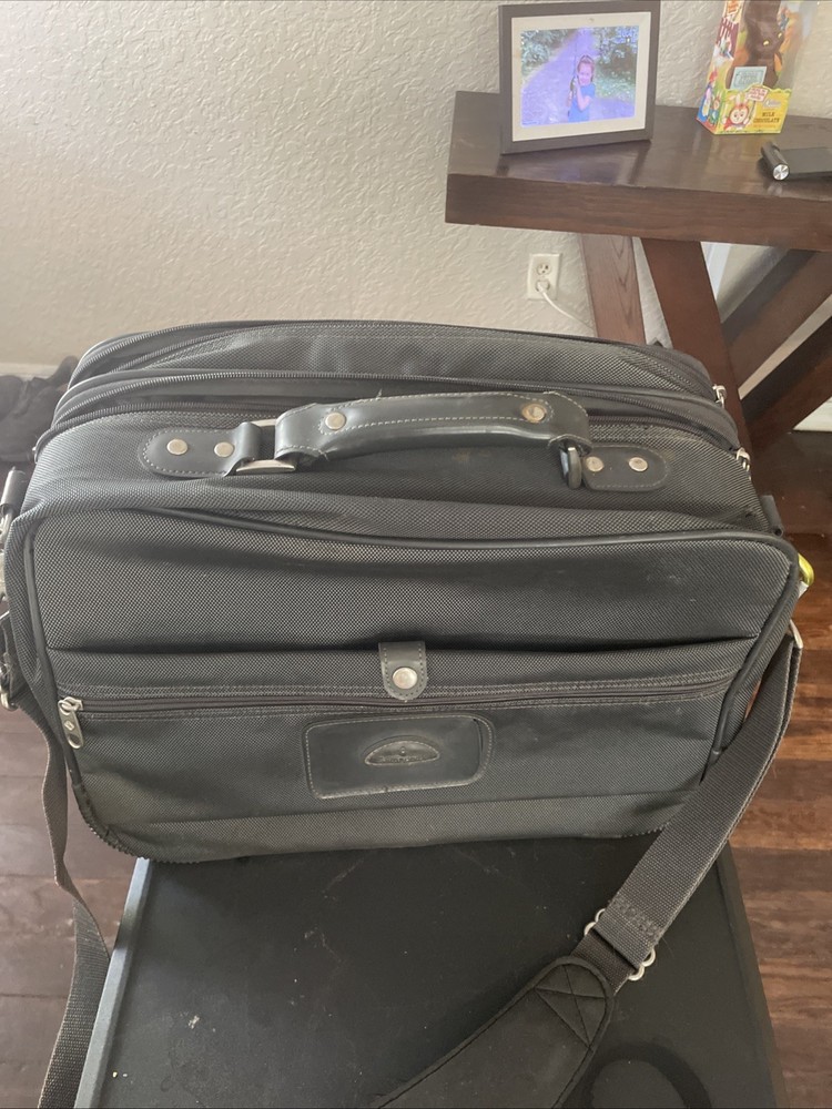 SAMSONITE Carry On Overnight Bag Briefcase - EUC
