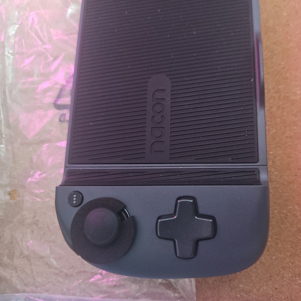 NACON MG-X Android gaming controller