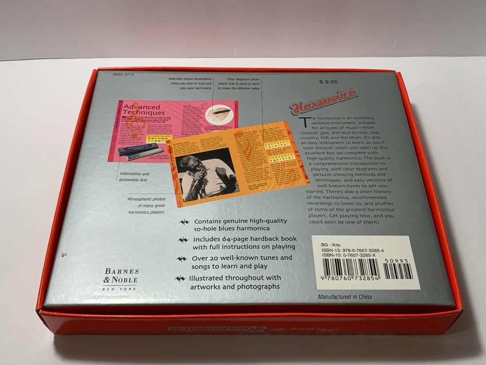 Playing the Harmonica Kit Includes Genuine Harmonica & Full Color Bk Dave Oliver