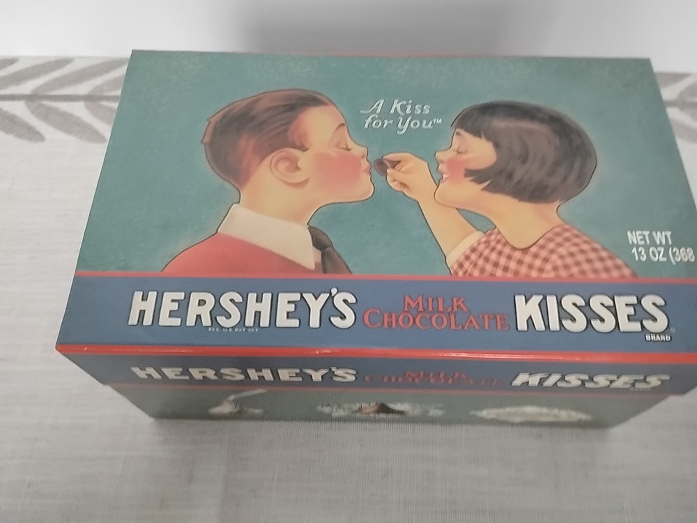 Vnt Inspired Hershey's Kisses Box Excellent Condition