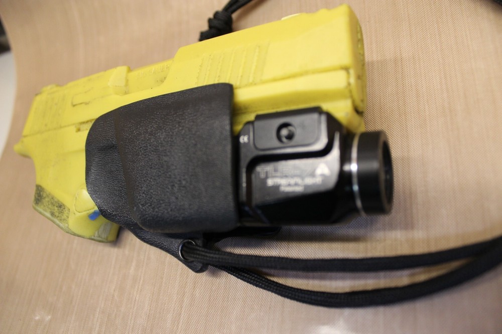Kydex Trigger Guard for P365 XMacro with Rail Mounted Light