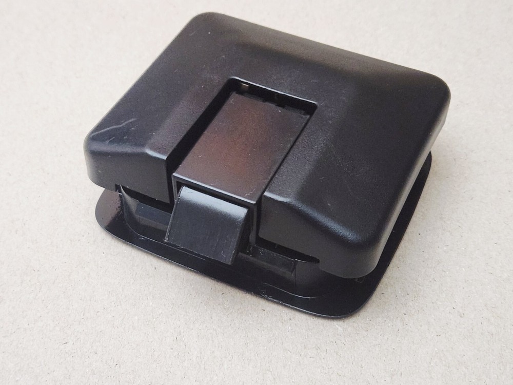 2001-2003 Durango Floor Storage Bin Lid Latch Assembly Complete Set Mopar OE OEM
