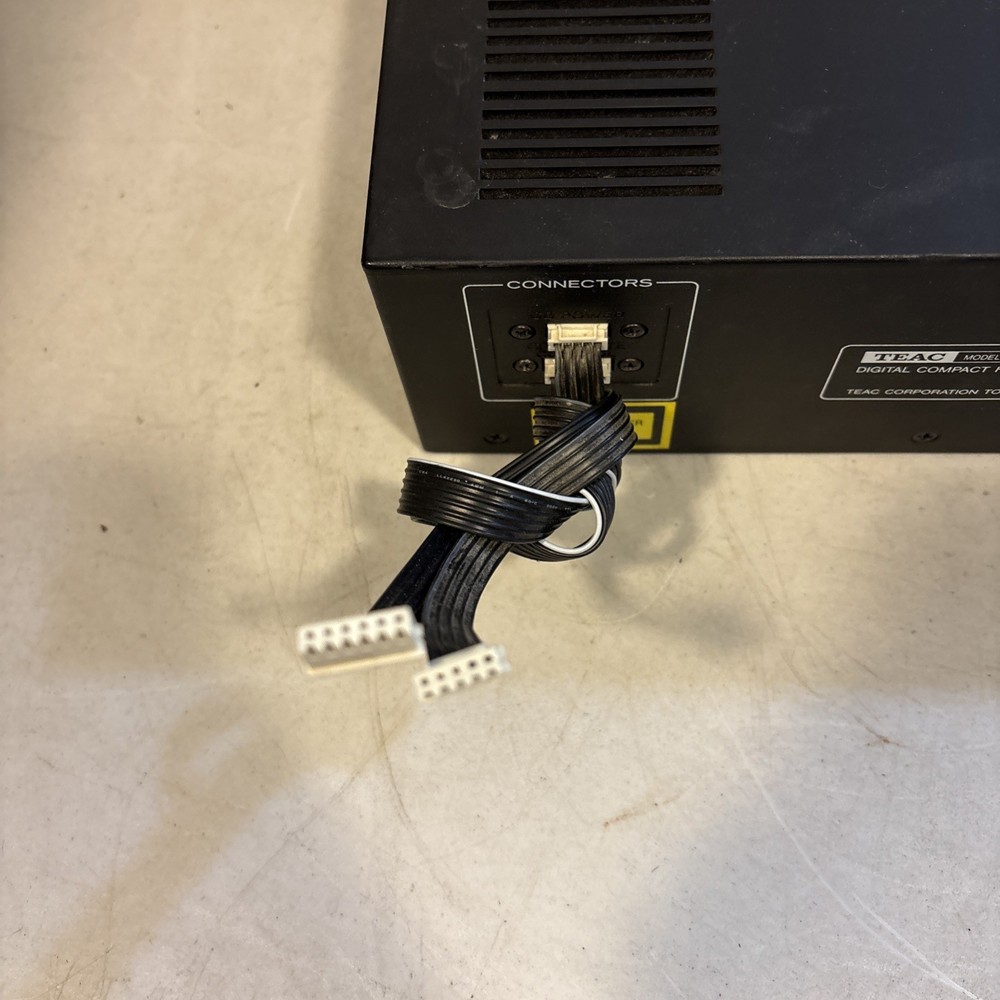 Teac Compact Disc Multi Player Model DC-D2500 - TESTED - READ DESCRIPTION!