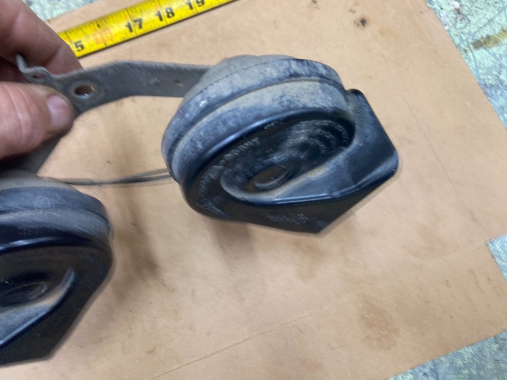 03-06 EXPEDITION HORNS