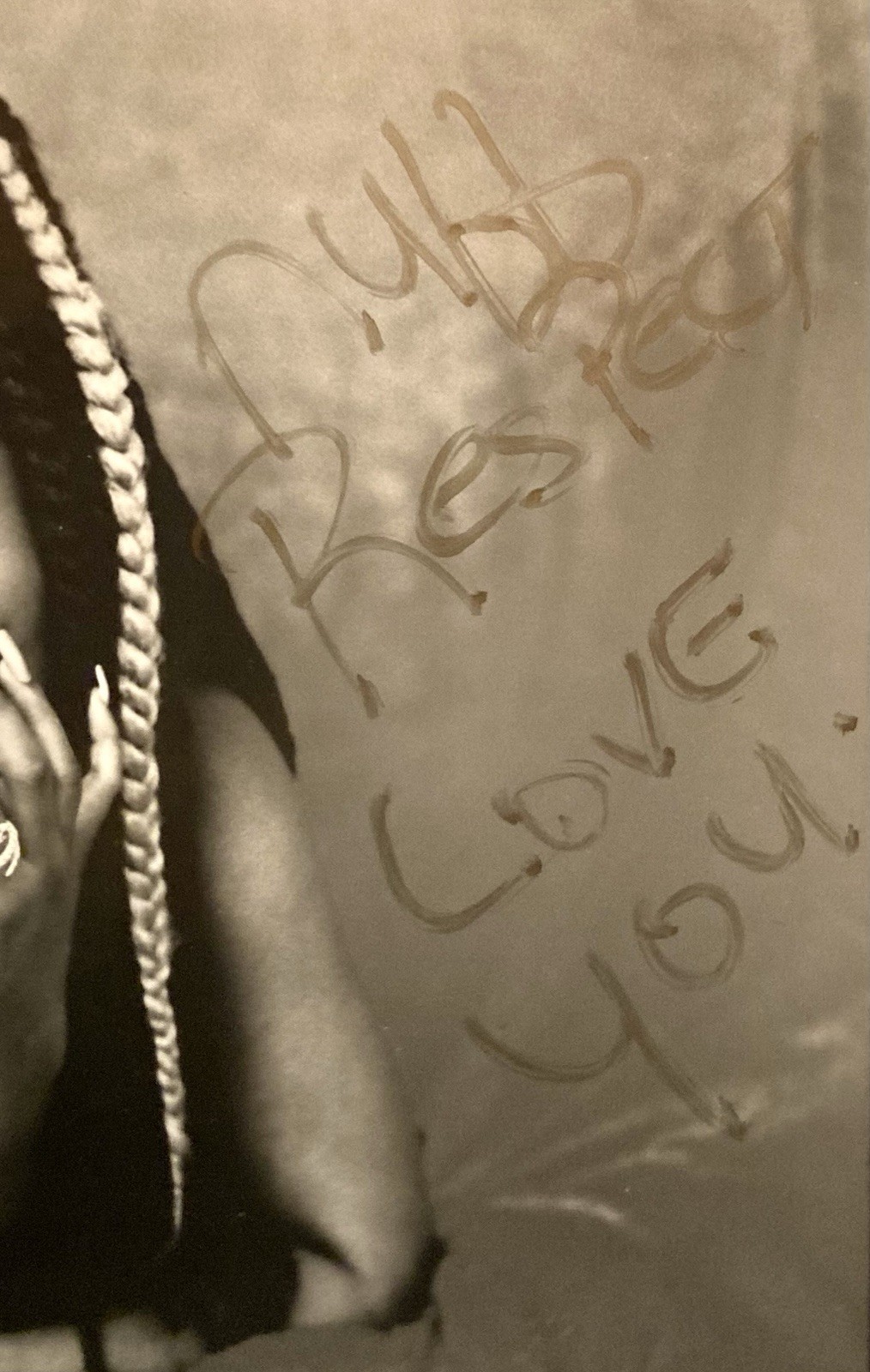 PATRA RARE VINTAGE 1993 AUTOGRAPHED 8.5 X 10.5 PROMOTIONAL PHOTO EPIC RECORDS