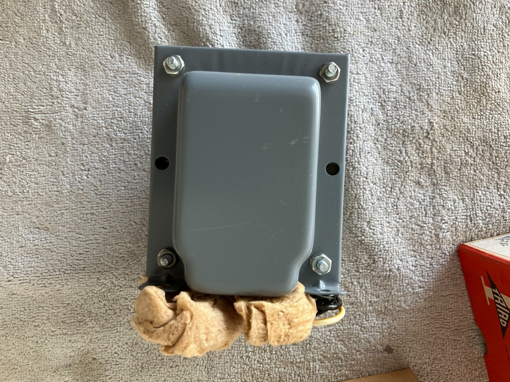 Triad Isolation Transformer