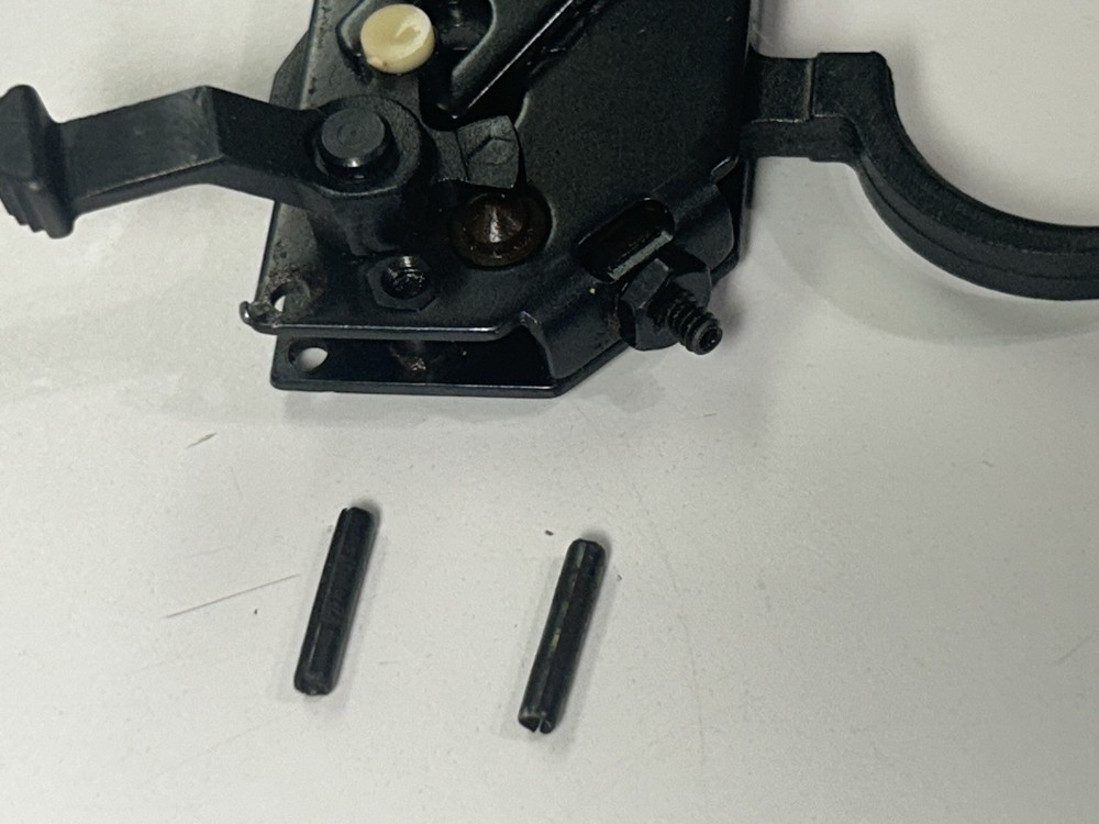 Thompson Center Black Diamond Inline Muzzleloader Trigger Assembly With Pins