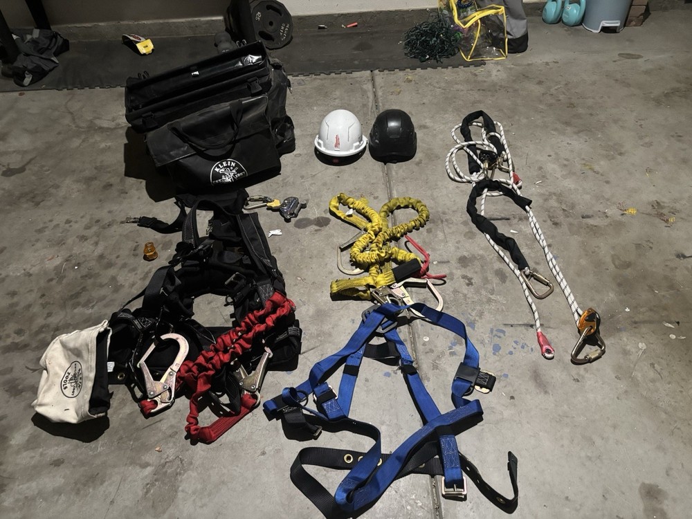 Buckingham Lineman Climbing Gear