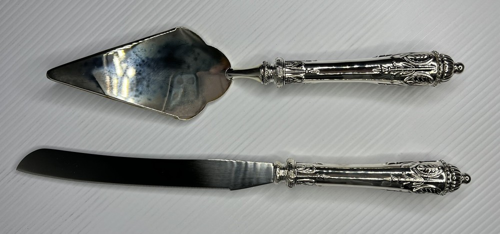 Bombay Company Silver Cake Server and Knife Set