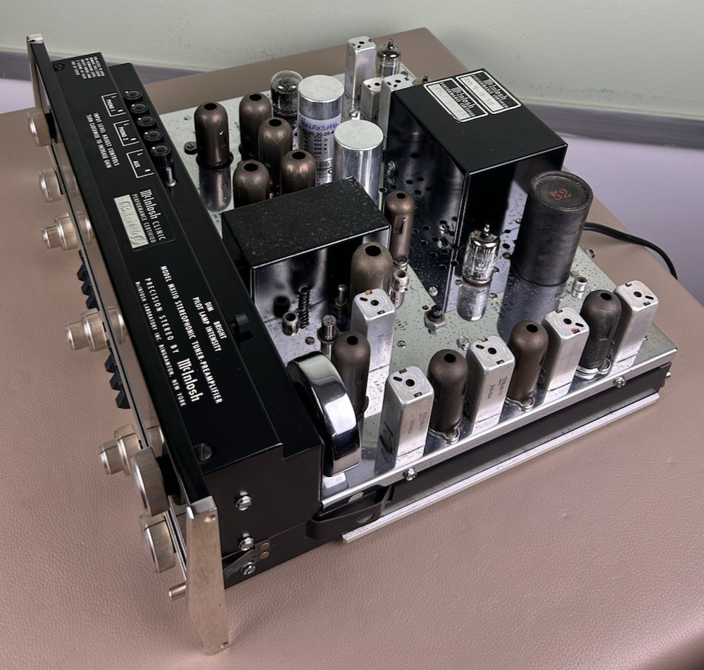 MCINTOSH MX110Z STEREO PREAMPLIFIER NICE