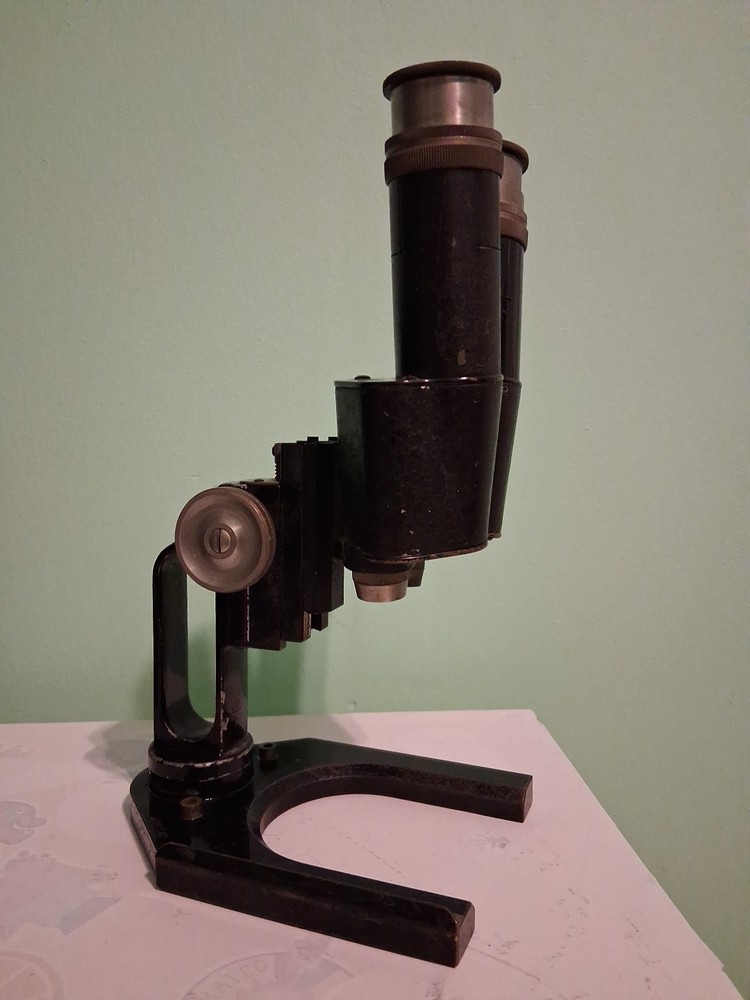 Eleitz Wetzlar  microscope Antique. Not Tested