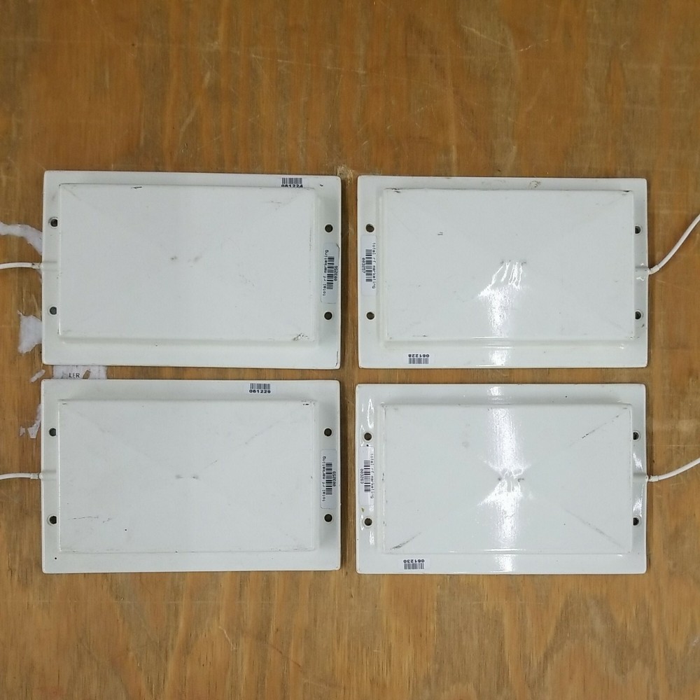 Tecom Panel Antennas, 2.44 GHz, RHCP Medium Gain (x4)