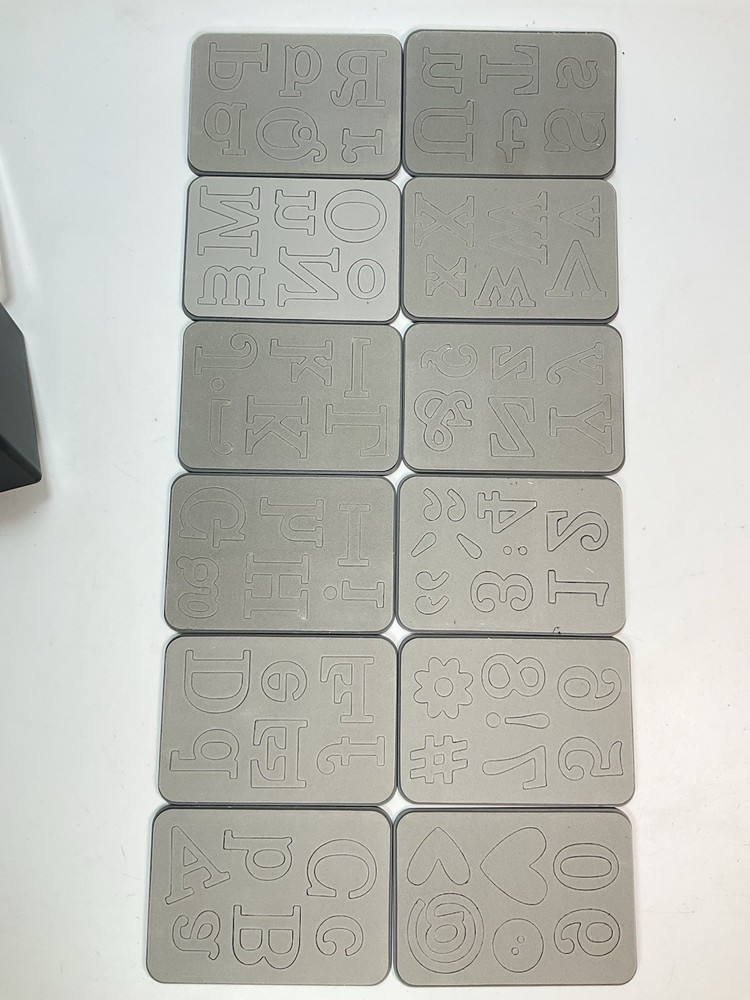 SIZZIX STAMPIN UP Timeless Type Alphabet Junior Sizzlits Complete Set & Case