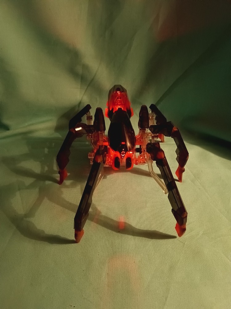 Hexbug Black Widow Robotic Spider DOES NOT HAVE REMOTE