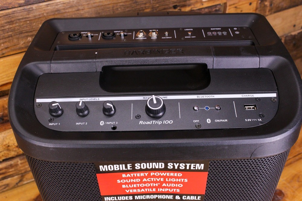 Harbinger RoadTrip 100 Mobile Sound System ISSUE