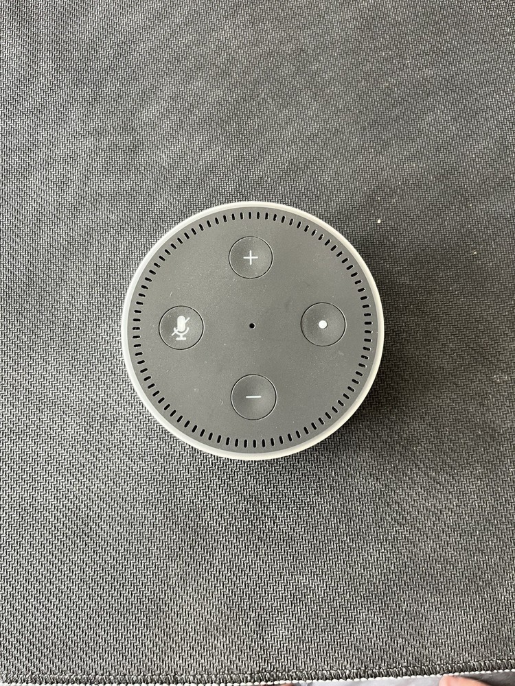 Amazon Echo Dot (1st Generation) – White RS03QR – No Power Cable