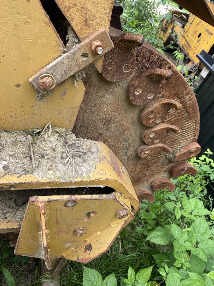 Rayco T275 Stump Grinder Needs a Engine