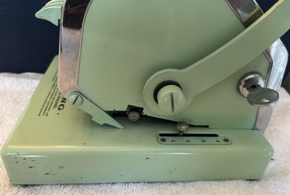 VTG Paymaster Model X550 Check Writing Green Machine W/Key 7 Columns Untested