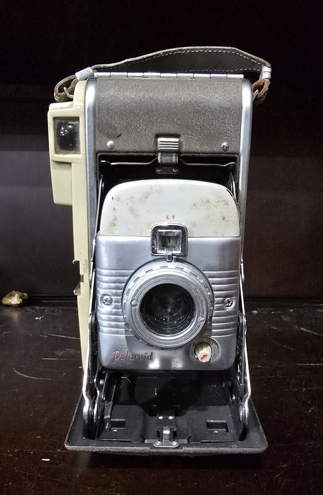 Vintage Polaroid Land Camera Model 80-A Untested
