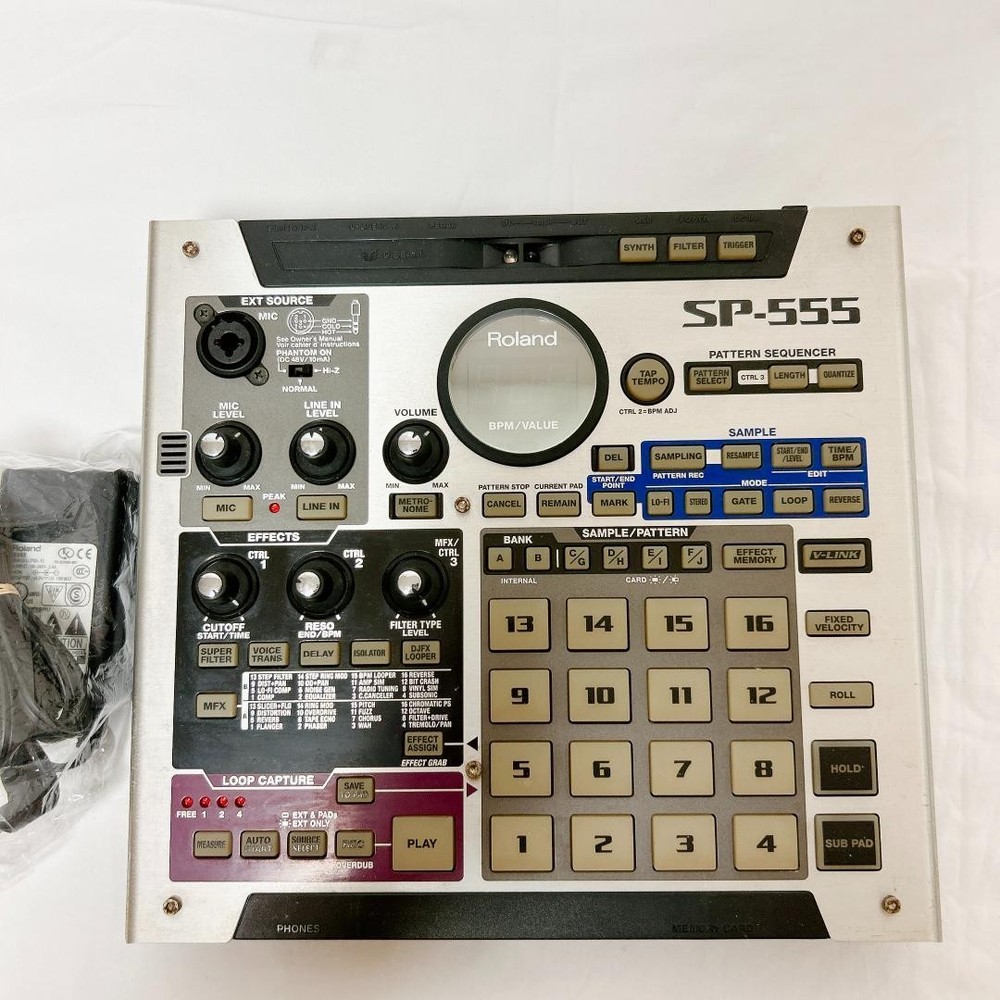 Roland SP-555 Creative Sampler with Performance Effects #0001