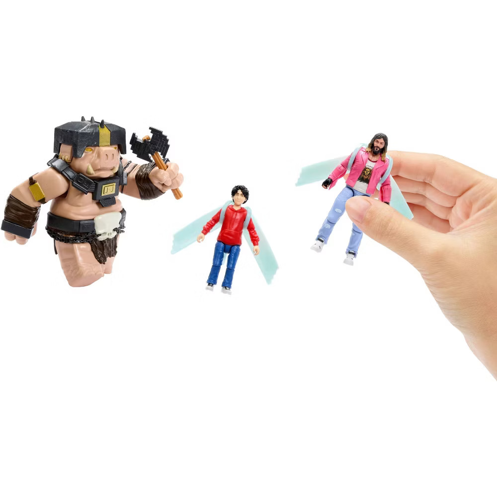 Minecraft A Well-Crafted Escape Figure Pack with 3 Action Figures & 4