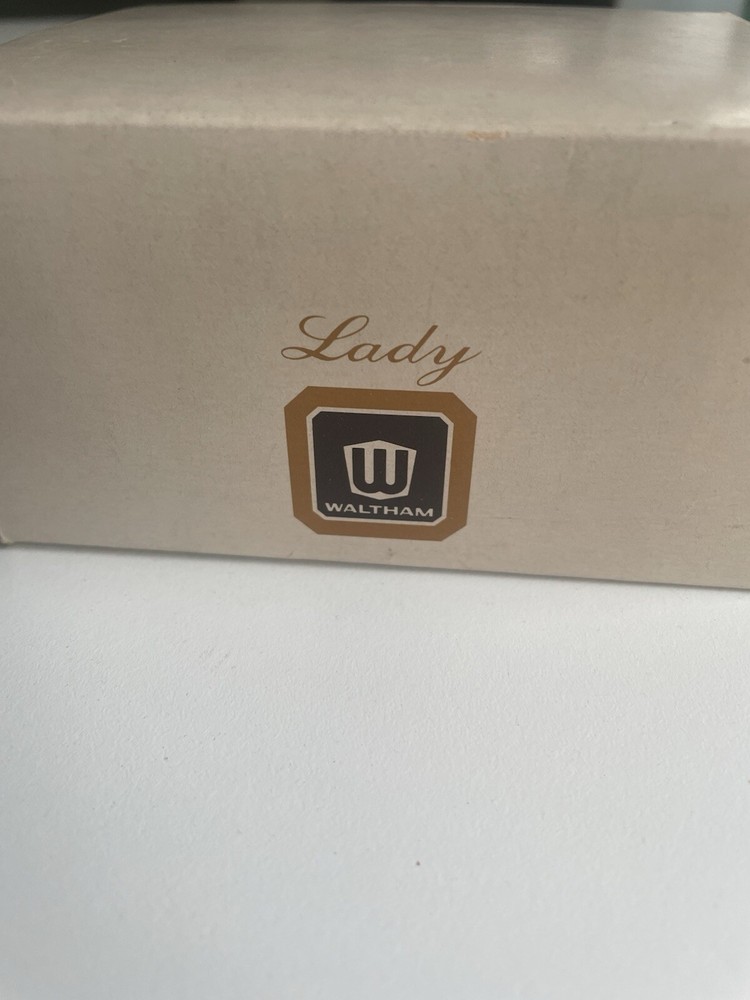 Vintage WALTHAM Presentation Box & Outer box
