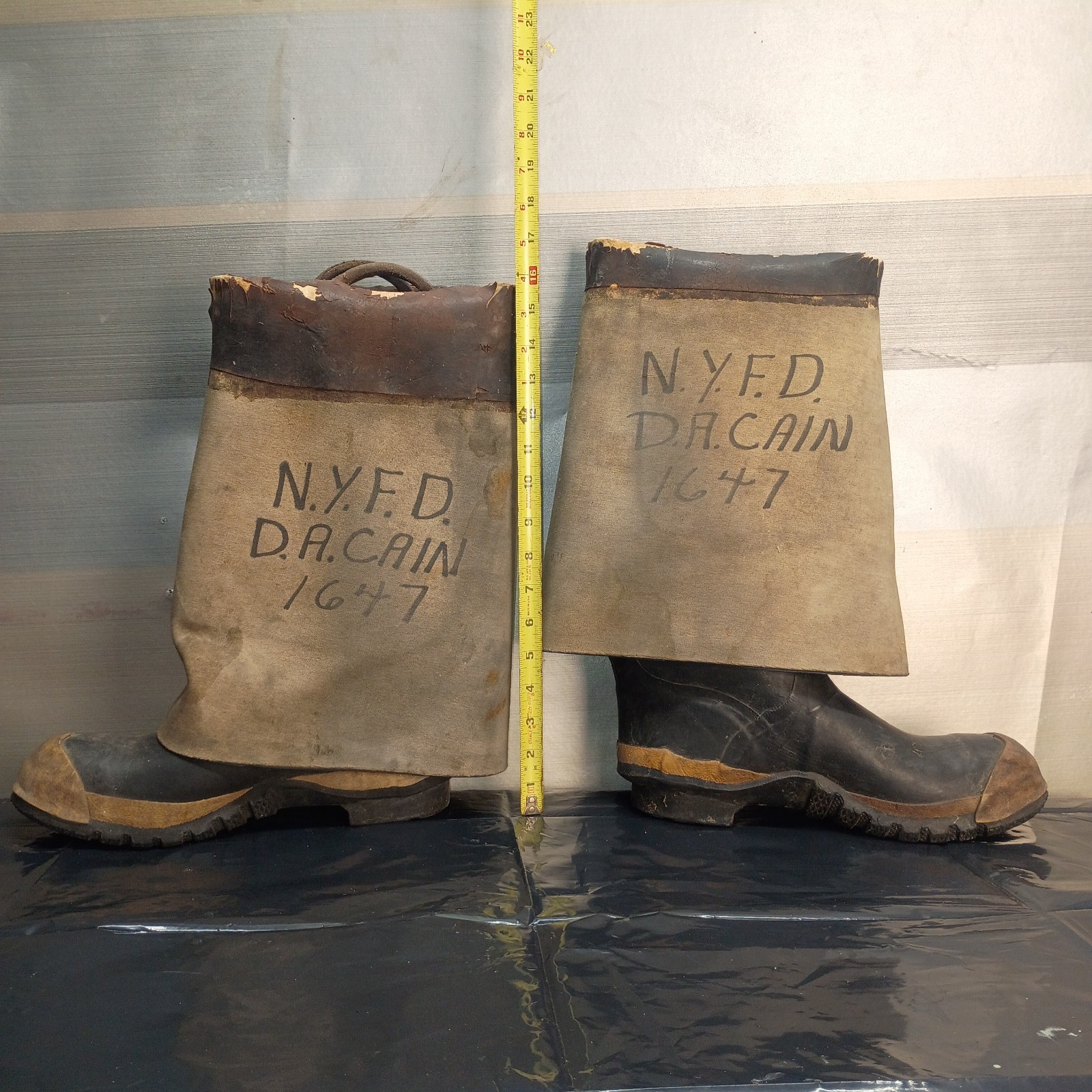 Vintage NYFD Firefighter Bunker Boots Size 10 Turnout Rubber Canvas USA D.A....