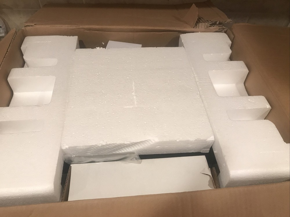 Ohaus ES200L Bench Scale New Open Box