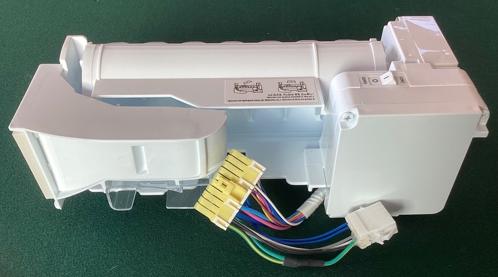 LG Refrigerator Ice Maker Assembly Kit AEQ73110205