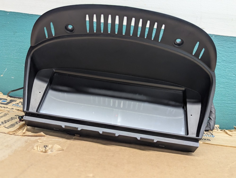 BMW E60 E61 8080-02 Navigation 8,8" Screen Camera GPS Media Android System Set