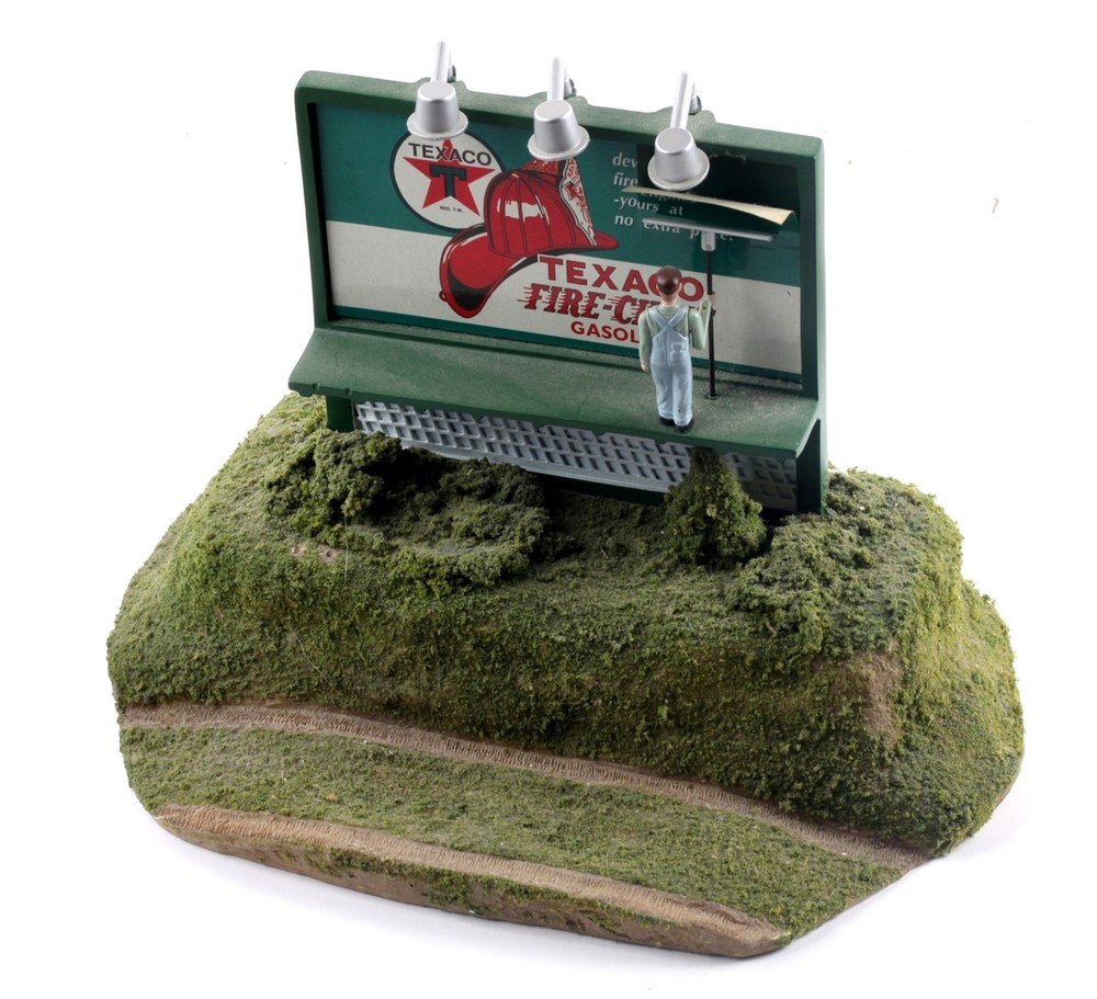 Billboard Sign Texaco Model Train Layout Diorama Untested-BD-258