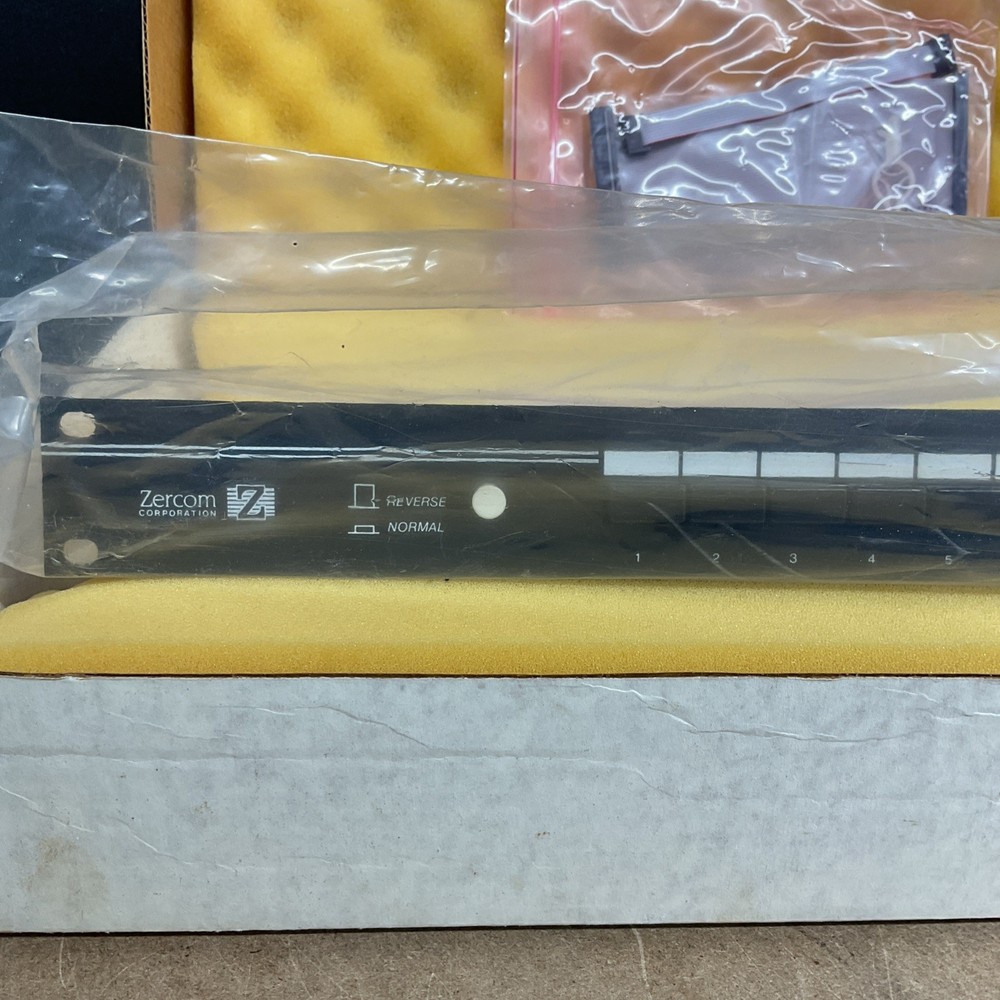 Zercom Corporation 10 Zone Patch Switch Speaker Selection Panel - Factory Sealed