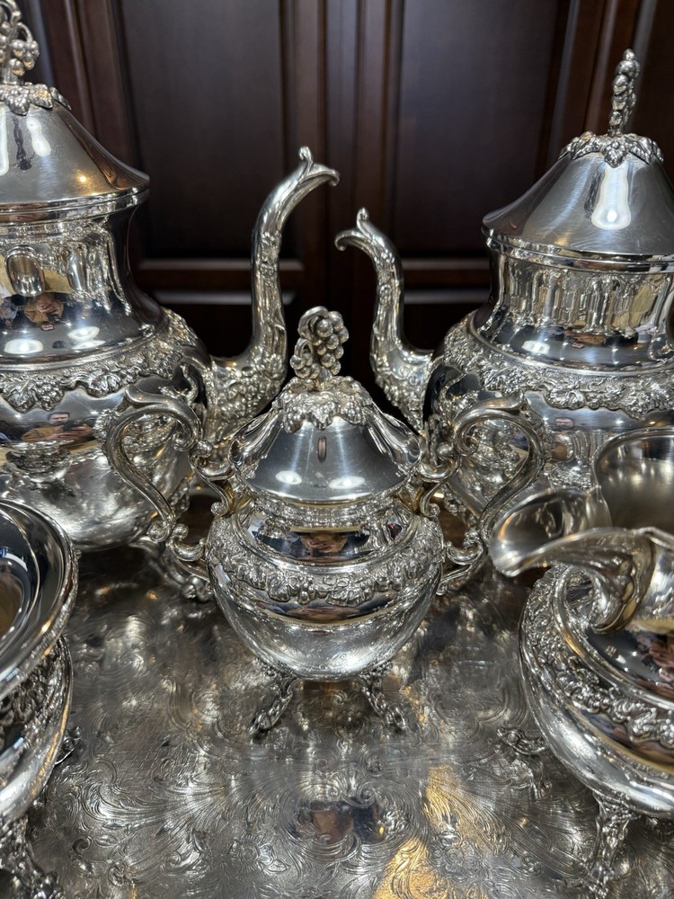 5 Piece Goldfeder Silver Co. Footed Coffee/Tea Service With Silver Plate Grapes