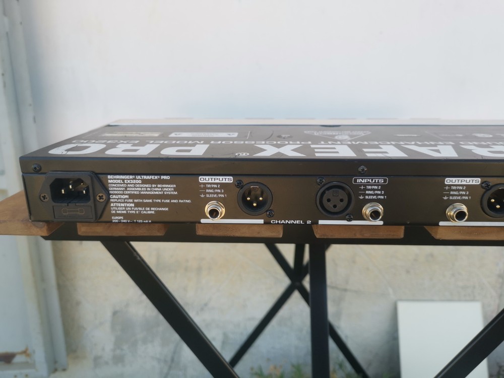Behringer MULTIBAND Processor Ex3200