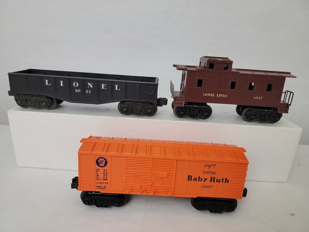 Lionel Postwar Set #1500 3 Car Freight Set