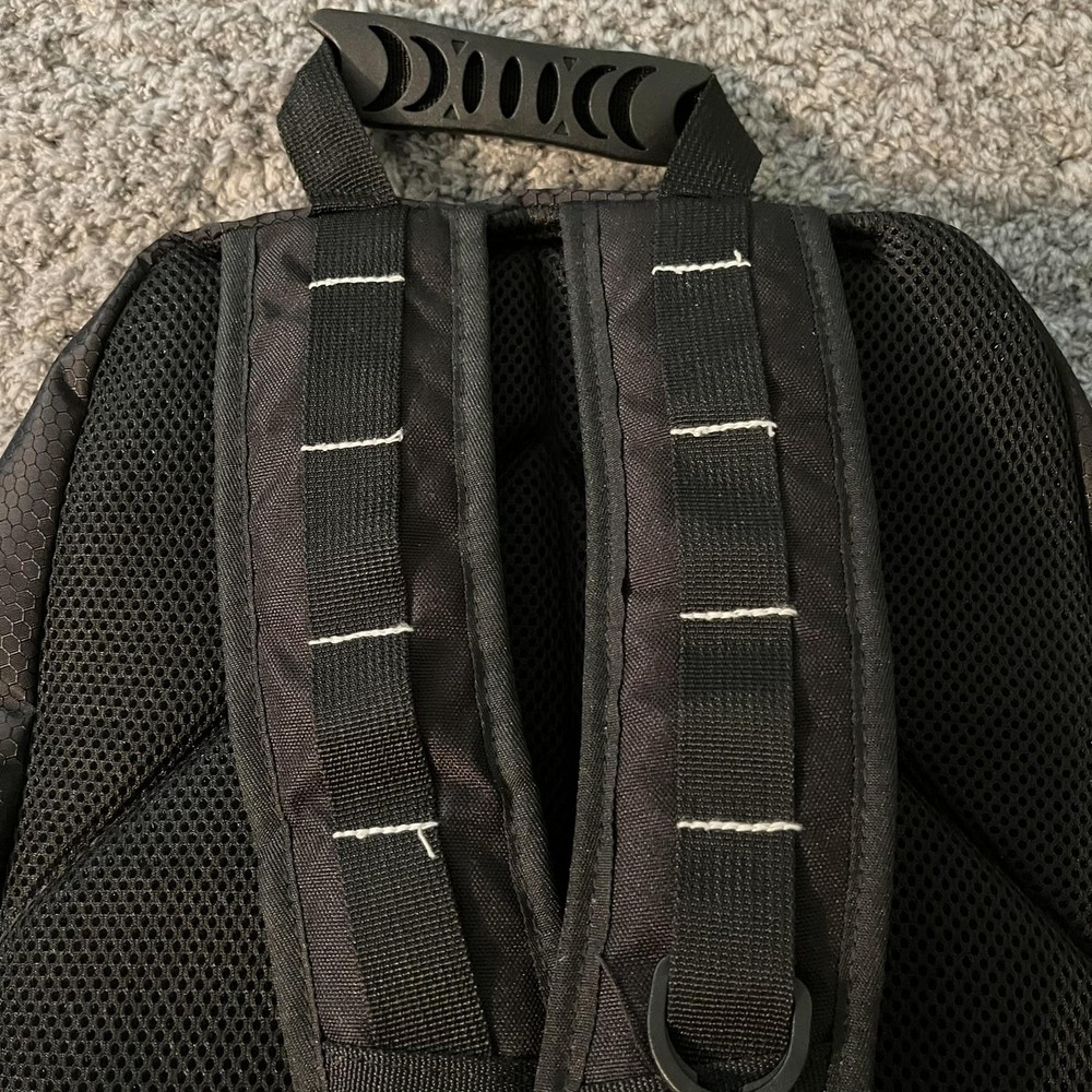 EASTSPORT Backpack One Size Black External Pockets Padded Straps Zip Fastener