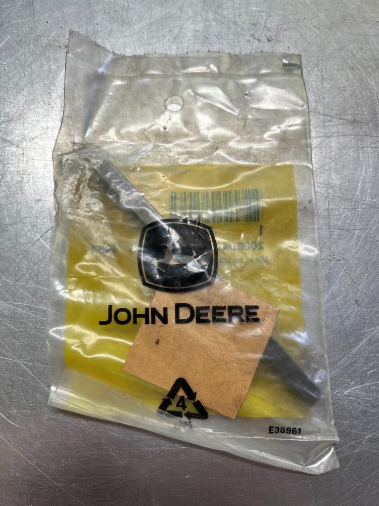 M95905 OEM John Deere Key