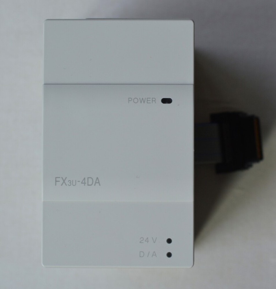 1pcs Mitsubishi Extended analog module FX3U-4DA Programmer Controller