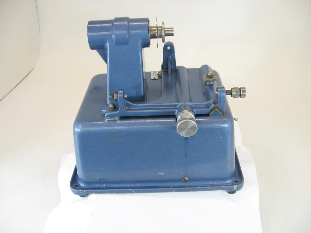 Berkeley Beckman Model 6000 Precision Sharpening Machine 120vac 5/8" Arbor