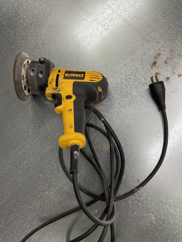 DeWalt Disc Sander 5" DWE6401DS (Corded)